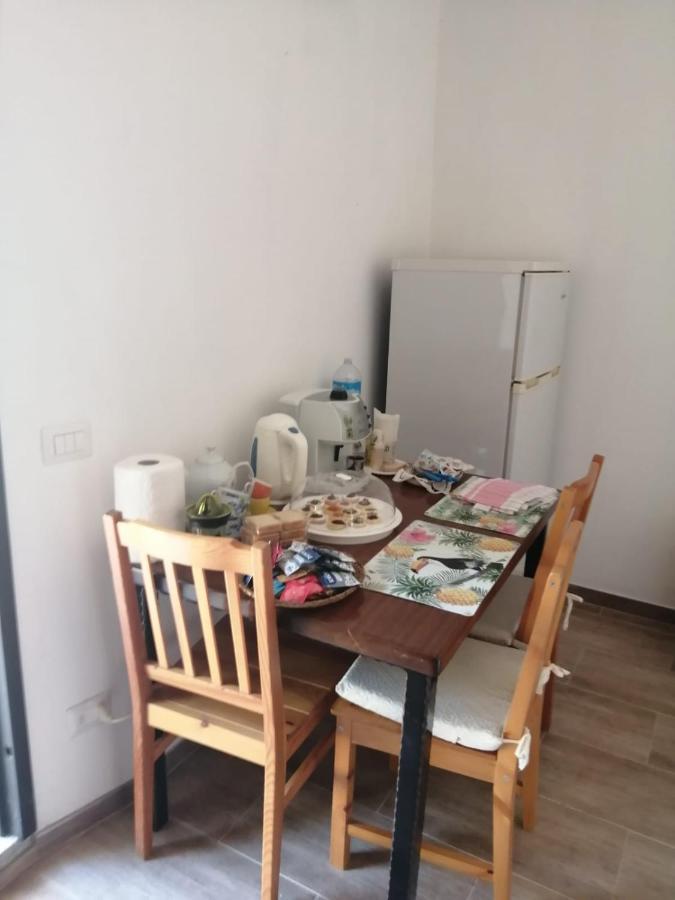Elia'S House Bed and Breakfast Padru Buitenkant foto